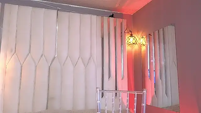 Snapshot of Megan_Do_Santos chatting on June 27, 8:36 pm Megan Do Santos online show from June 27, 8:36 pm