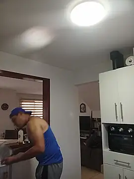 Snapshot of Zordomud0 chatting on February 21, 3:57 pm Zordomud0 online show from February 21, 3:57 pm