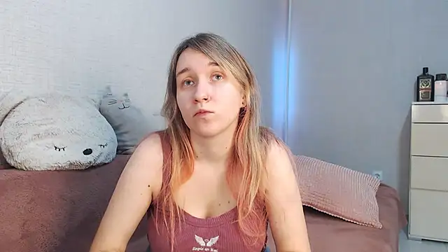 lovely hayley online show from December 18, 8:26 pm