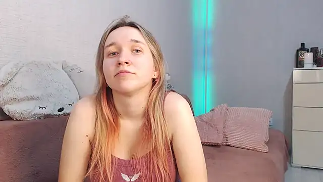 lovely hayley online show from December 20, 10:39 pm