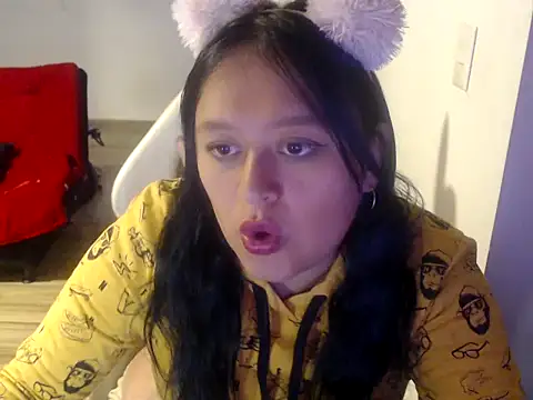 Dahiana Rous online show from February 4, 2:45 pm