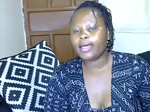 Snapshot of Pretty_lilly02 chatting on March 6, 10:30 am Pretty lilly02 online show from March 6, 10:30 am