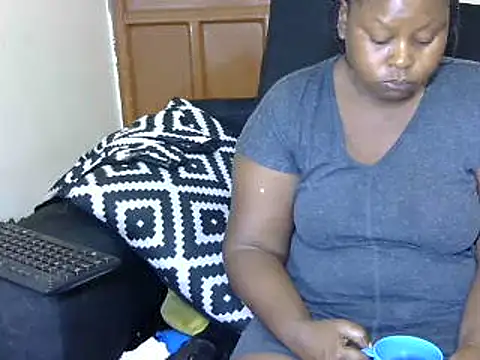 Snapshot of Pretty_lilly02 chatting on March 8, 9:17 am Pretty lilly02 online show from March 8, 9:17 am