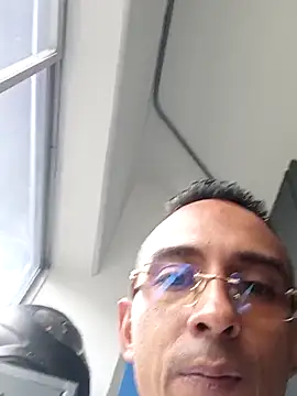 paisa233 online show from March 6, 8:38 pm