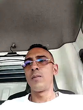 paisa233 online show from March 25, 5:08 pm