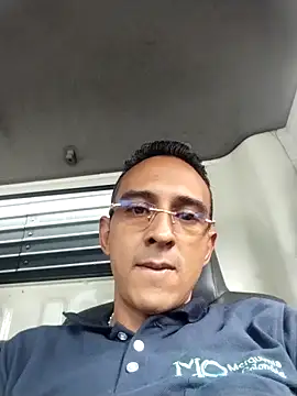 paisa233 online show from April 14, 7:42 pm