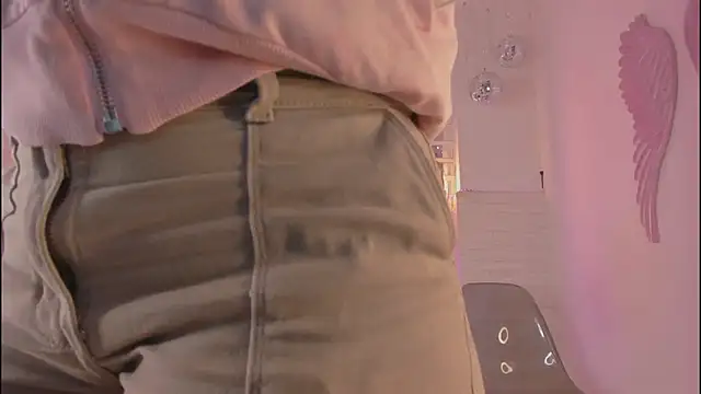 Snapshot of mia_six66 chatting on January 9, 11:36 am mia six66 online show from January 9, 11:36 am