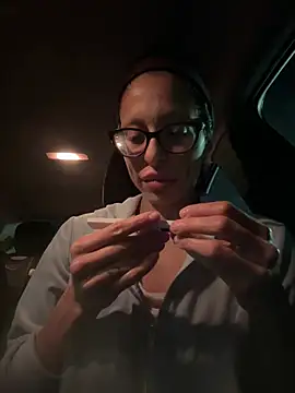 myloveforyouu online show from February 19, 4:52 am