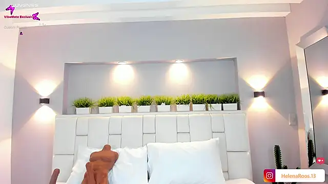 HelenaRoos online show from January 9, 7:59 pm