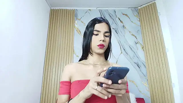 Snapshot of Luluu_08 chatting on February 2, 7:23 pm Luluu 08 online show from February 2, 7:23 pm