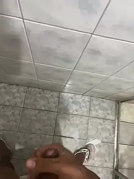 Snapshot of gomespauz chatting on January 23, 8:45 pm gomespauz online show from January 23, 8:45 pm