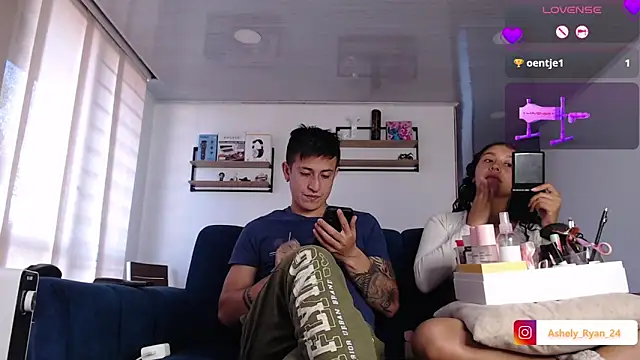 ashely ryan24 online show from January 17, 10:13 pm