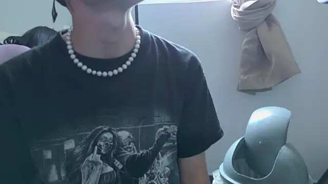 DeniseandDerek time online show from February 3, 3:38 pm