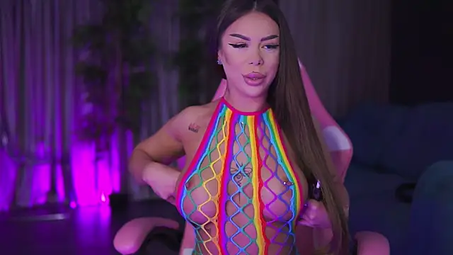 Snapshot of MissKiarra chatting on February 14, 4:58 am MissKiarra online show from February 14, 4:58 am