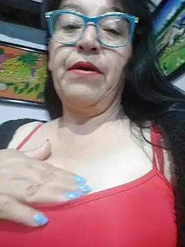 clarita 01 online show from February 5, 1:05 pm