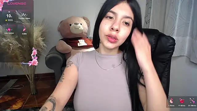 Snapshot of Alin_Aly chatting on February 17, 3:58 am Alin Aly online show from February 17, 3:58 am