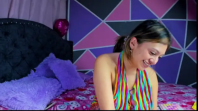 Emmily Walker online show from July 10, 3:55 am