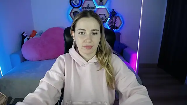 SabrinViolet online show from February 27, 9:20 am