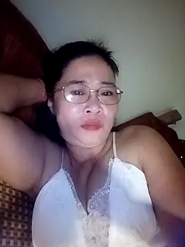 Snapshot of Sexy-asslove90 chatting on October 10, 2:16 pm Sexy-asslove90 online show from October 10, 2:16 pm