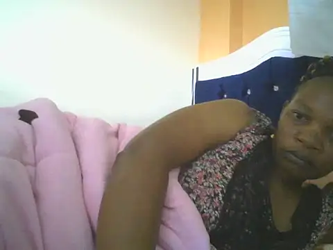 clakemmy250 online show from January 17, 8:44 pm