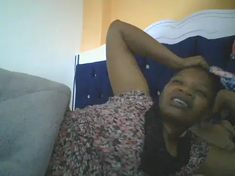 clakemmy250 online show from February 6, 9:49 pm