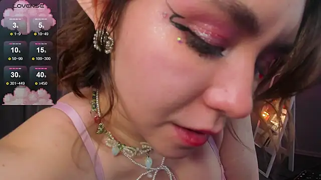 Snapshot of lilly_Cherry_ chatting on February 17, 1:42 pm lilly Cherry online show from February 17, 1:42 pm