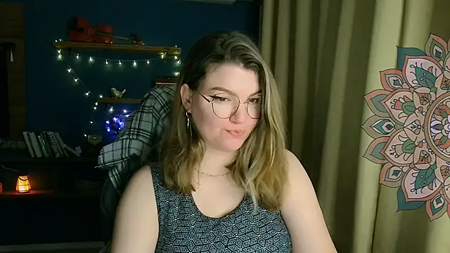 VioletteWay online show from November 16, 5:18 pm