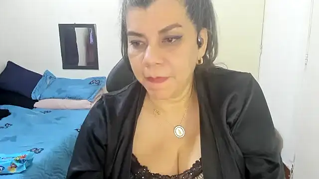 vikyadams online show from January 9, 1:41 am