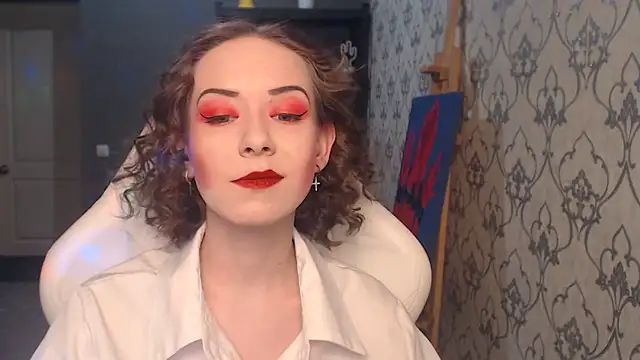 Snapshot of FascinatingEyess chatting on June 27, 6:57 pm FascinatingEyess online show from June 27, 6:57 pm
