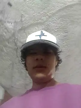 Snapshot of masterdaniel88 chatting on July 12, 3:14 pm masterdaniel88 online show from July 12, 3:14 pm