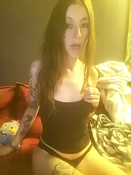 Snapshot of HerMagickTouch chatting on October 28, 5:48 pm HerMagickTouch online show from October 28, 5:48 pm