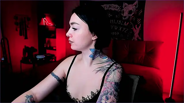 Magic Allie online show from February 18, 6:48 pm