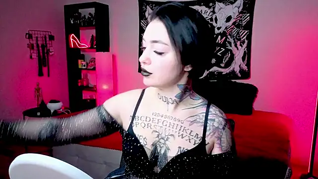 Magic Allie online show from April 9, 6:46 pm