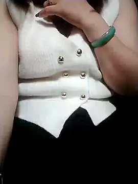 Snapshot of Rose_DiDi chatting on February 1, 2:37 am Rose DiDi online show from February 1, 2:37 am