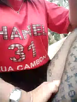 Snapshot of Rose_DiDi chatting on February 10, 6:42 am Rose DiDi online show from February 10, 6:42 am