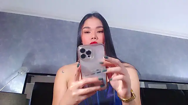 Snapshot of JasmineMoore chatting on March 8, 9:18 pm JasmineMoore online show from March 8, 9:18 pm