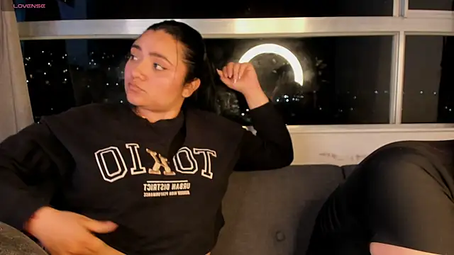 samantha-black online show from June 25, 6:07 am
