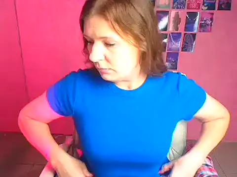 Snapshot of Lissmilf chatting on August 6, 12:40 pm Lissmilf online show from August 6, 12:40 pm