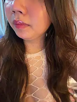 Hotellinh12 online show from May 14, 10:33 am