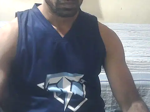 Snapshot of ROCKY_USA_18 chatting on July 15, 12:43 pm ROCKY USA 18 online show from July 15, 12:43 pm