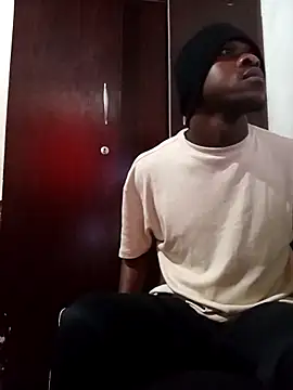 Uncletee112 online show from November 10, 11:09 am