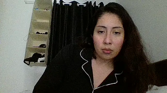 LorenaAnderson online show from February 6, 2:44 am