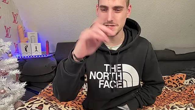 Cookieboy88 online show from November 27, 1:13 pm