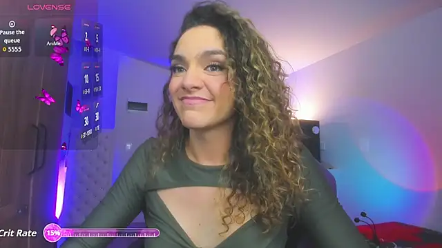 Snapshot of mariiahneedles chatting on July 26, 12:19 am mariiahneedles online show from July 26, 12:19 am