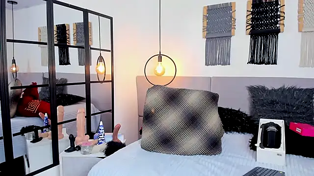 Sweet camille online show from October 27, 2:15 am