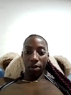 Snapshot of spicycouplex chatting on February 12, 3:23 am spicycouplex online show from February 12, 3:23 am