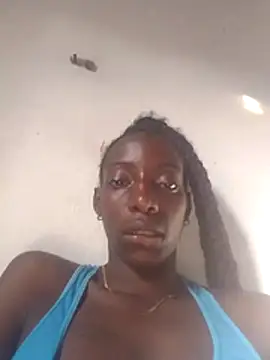 Snapshot of spicycouplex chatting on February 20, 10:10 pm spicycouplex online show from February 20, 10:10 pm