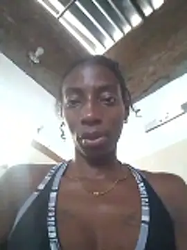 Snapshot of spicycouplex chatting on February 22, 6:39 pm spicycouplex online show from February 22, 6:39 pm