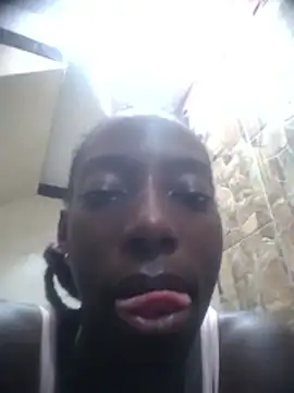 Snapshot of spicycouplex chatting on March 17, 6:17 am spicycouplex online show from March 17, 6:17 am