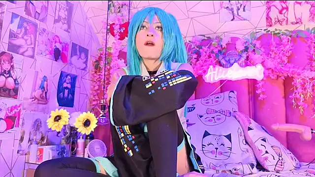 Alicebenett online show from November 2, 8:33 pm